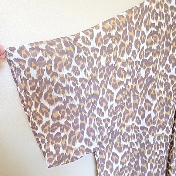Aerie Brown Leopard Print Chiffon Cape Coverup Beach Vacation Summer - Picture 3 of 6